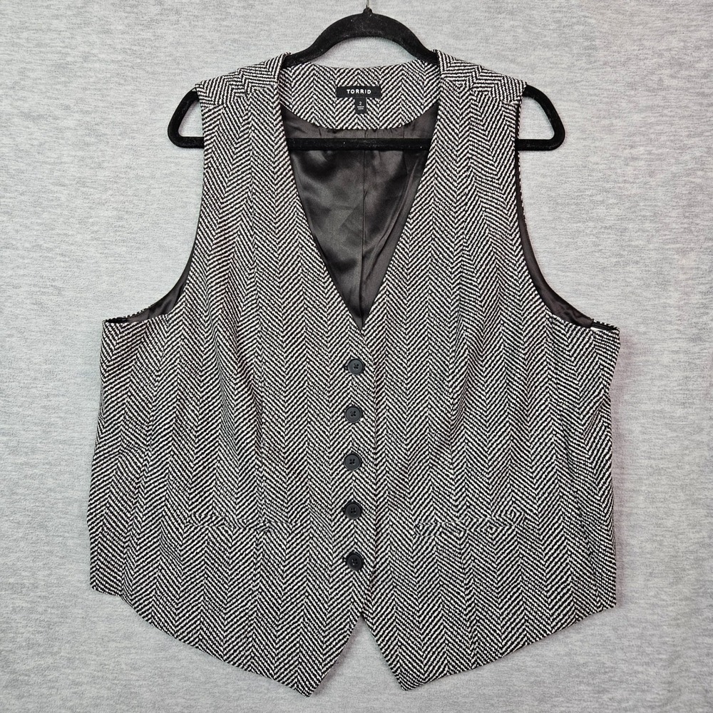 Torrid Women Black White Herringbone Button Front Waistcoat Vest Size 2X